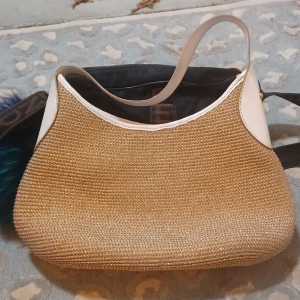 TALBOTS GOLD WOVEN SHOULDER BAG PURSE - Picture 2 of 9